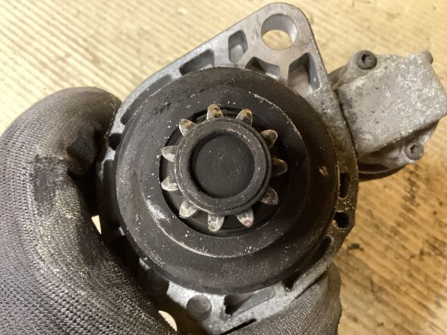 bontott VW PASSAT B6 Önindító