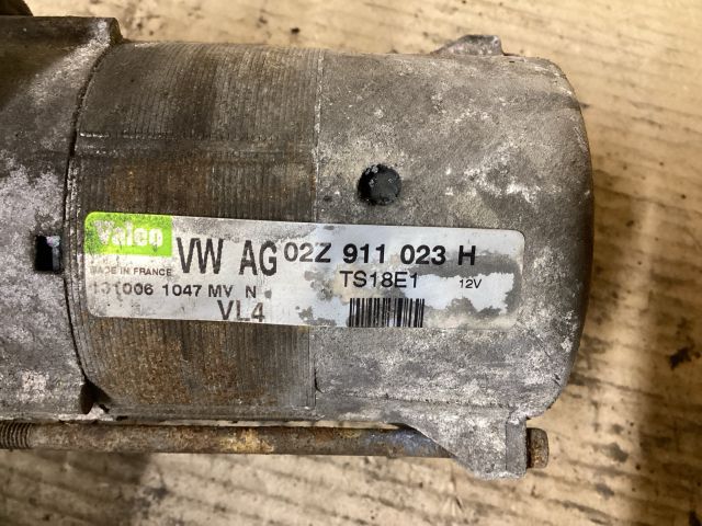 bontott VW PASSAT B6 Önindító