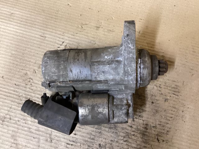 bontott VW PASSAT B6 Önindító