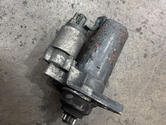 bontott VW PASSAT B6 Önindító