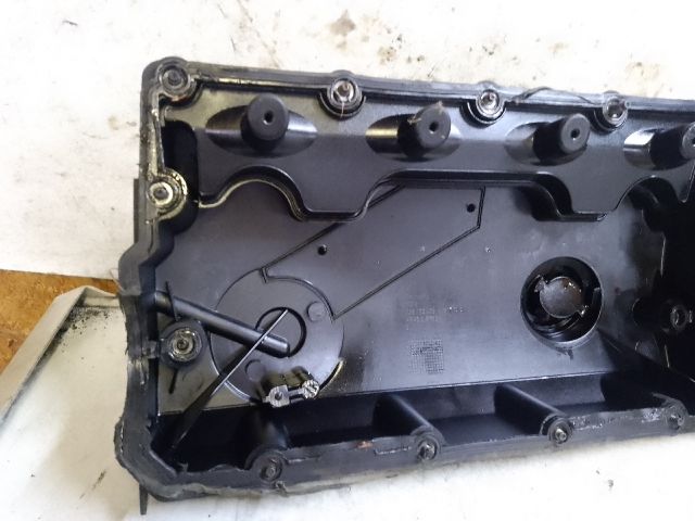 bontott VW PASSAT B6 Szelepfedél