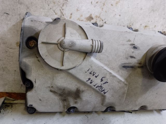 bontott VW PASSAT B6 Szelepfedél