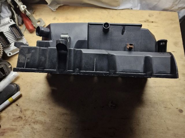 bontott VW PASSAT B6 Szelepfedél