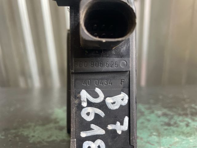 bontott VW PASSAT B6 Turbó Vákum Szelep