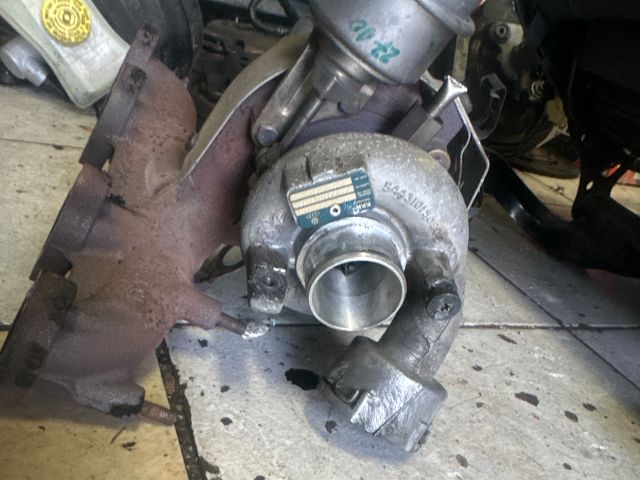 bontott VW PASSAT B6 Turbó