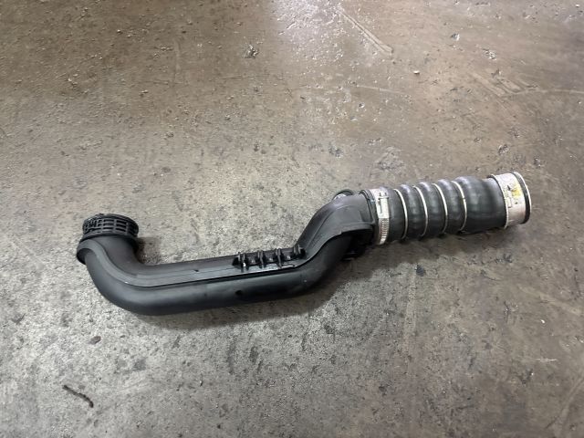 bontott VW PASSAT B6 Turbócső