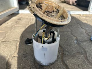 bontott VW PASSAT B6 Üzemanyag Szivattyú