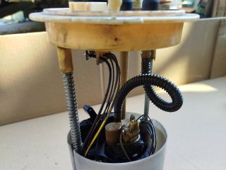 bontott VW PASSAT B6 Üzemanyag Szivattyú