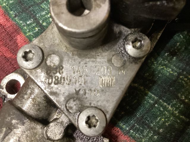 bontott VW PASSAT B6 Vákumpumpa