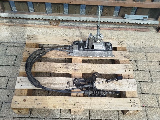 bontott VW PASSAT B6 Váltó Kulissza