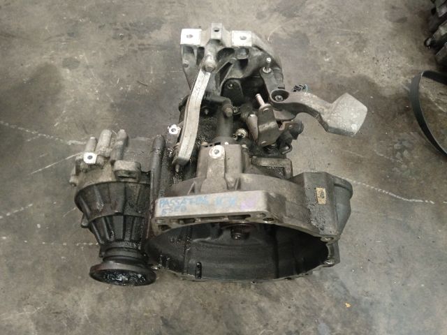 bontott VW PASSAT B6 Váltó (Mechanikus)