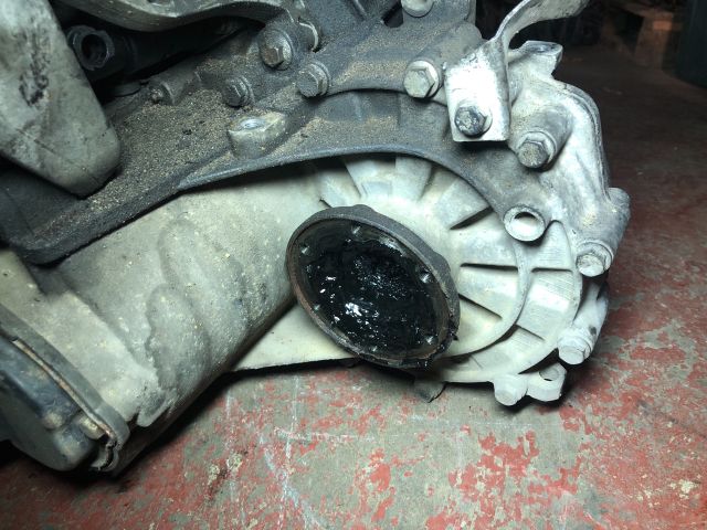 bontott VW PASSAT B6 Váltó (Mechanikus)