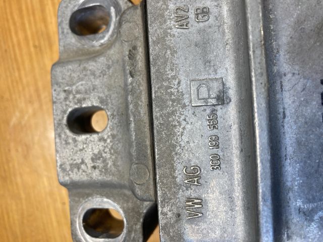 bontott VW PASSAT B6 Váltó Tartó Bak (Pozíciófüggetlen)