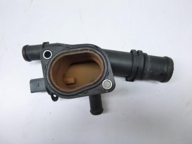 bontott VW PASSAT B6 Vízcső