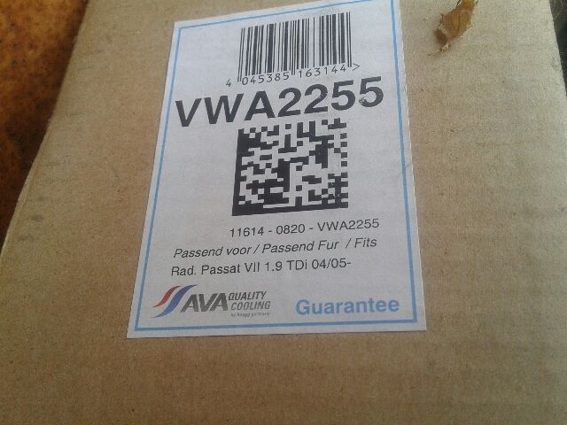 bontott VW PASSAT B6 Vízhűtő Radiátor (Nem klímás)