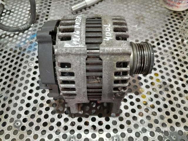 bontott VW PASSAT B6 Generátor