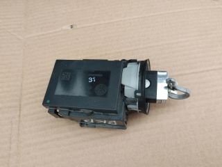 bontott VW PASSAT B6 Gyújtáskapcsoló Házzal