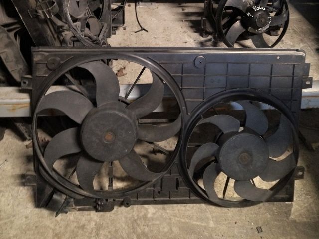 bontott VW PASSAT B6 Hűtőventilátor