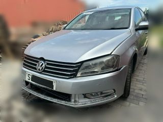 bontott VW PASSAT B6 Motorvezérlő
