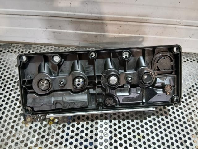 bontott VW PASSAT B6 Szelepfedél