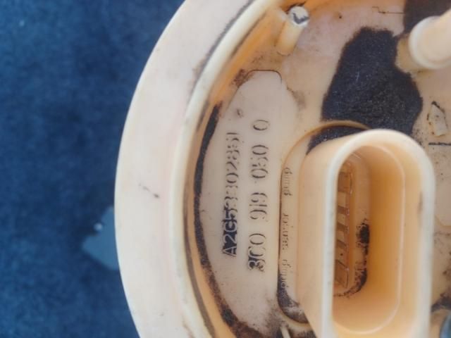 bontott VW PASSAT B6 Üzemanyag Szivattyú