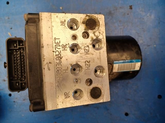 bontott VW PASSAT B6 ABS Kocka