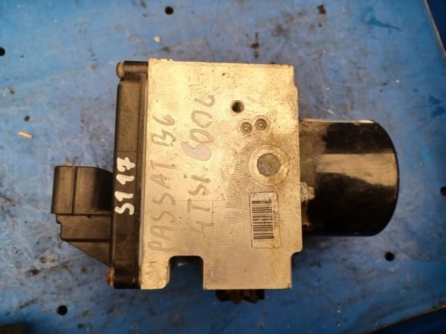 bontott VW PASSAT B6 ABS Kocka