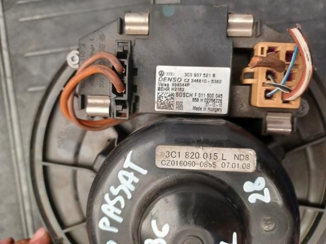 bontott VW PASSAT B6 Klímahűtő Ventilátor