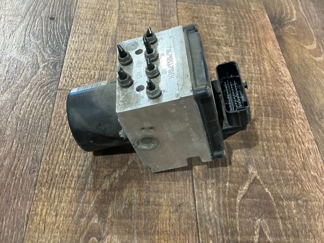 bontott VW PASSAT B6 ABS Kocka