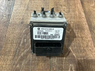 bontott VW PASSAT B6 ABS Kocka