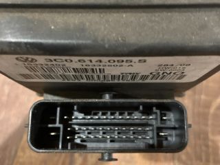 bontott VW PASSAT B6 ABS Kocka