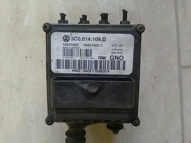 bontott VW PASSAT B6 ABS Kocka