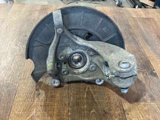 bontott VW PASSAT B6 Bal első Csonkállvány Kerékaggyal