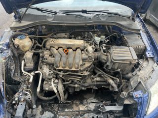 bontott VW PASSAT B6 Bal első Gólyaláb (Lengécsillapító, Rugó)