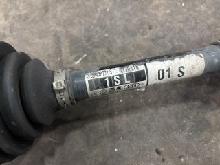 bontott VW PASSAT B6 Bal Féltengely