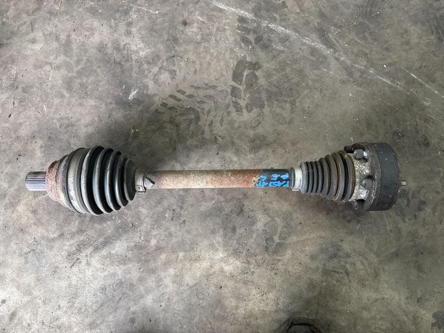 bontott VW PASSAT B6 Bal Féltengely