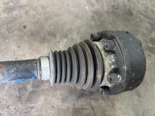 bontott VW PASSAT B6 Bal Féltengely