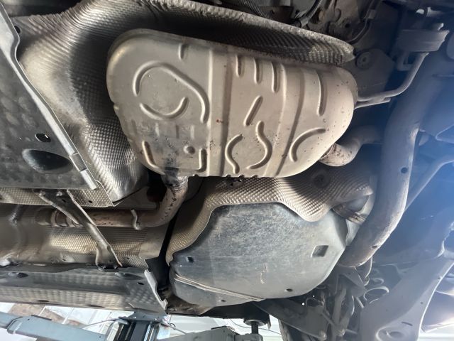 bontott VW PASSAT B6 Bal Féltengely