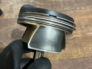 bontott VW PASSAT B6 Dugattyú és Hajtókar