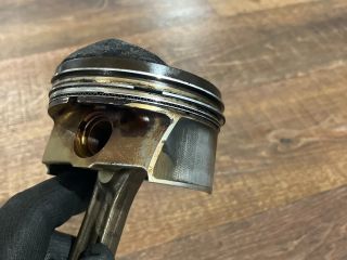 bontott VW PASSAT B6 Dugattyú és Hajtókar