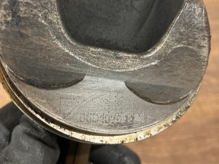 bontott VW PASSAT B6 Dugattyú és Hajtókar