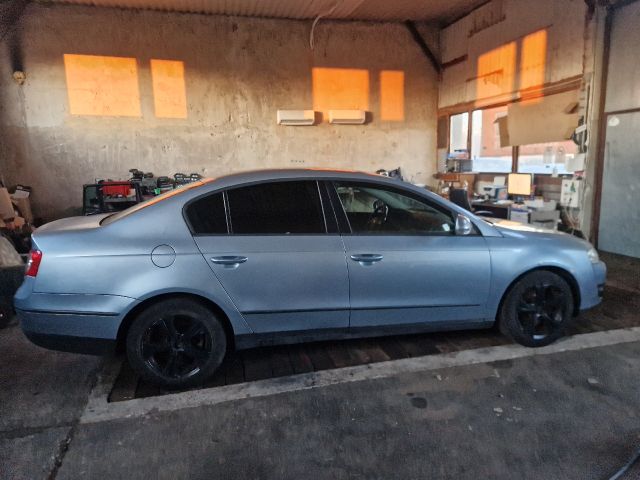 bontott VW PASSAT B6 Dugattyú