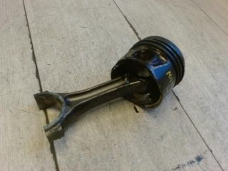 bontott VW PASSAT B6 Dugattyú