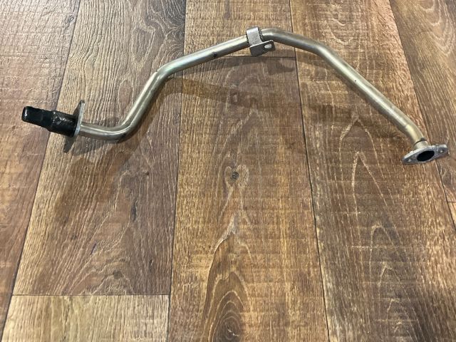 bontott VW PASSAT B6 EGR Hűtő Cső