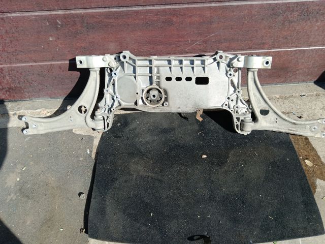 bontott VW PASSAT B6 Első Bölcső