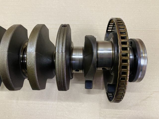 bontott VW PASSAT B6 Főtengely (Magában)