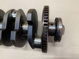 bontott VW PASSAT B6 Főtengely (Magában)