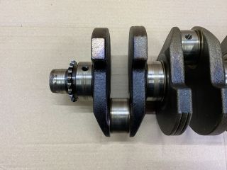 bontott VW PASSAT B6 Főtengely (Magában)