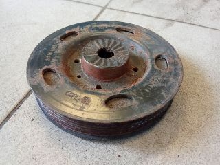 bontott VW PASSAT B6 Főtengely Szíjtárcsa