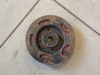 bontott VW PASSAT B6 Főtengely Szíjtárcsa